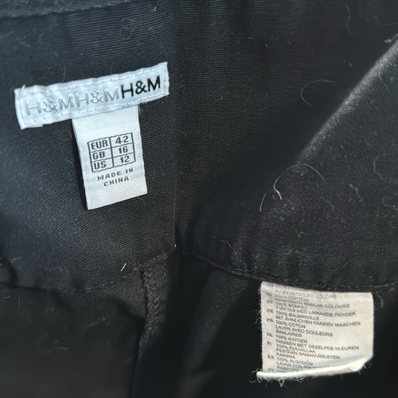 Vintage Y2K H&M Cargo Mini Skirt - Picture 6 of 6